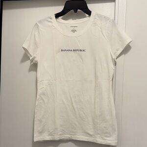 Banana Republic White Short Sleeve Tee